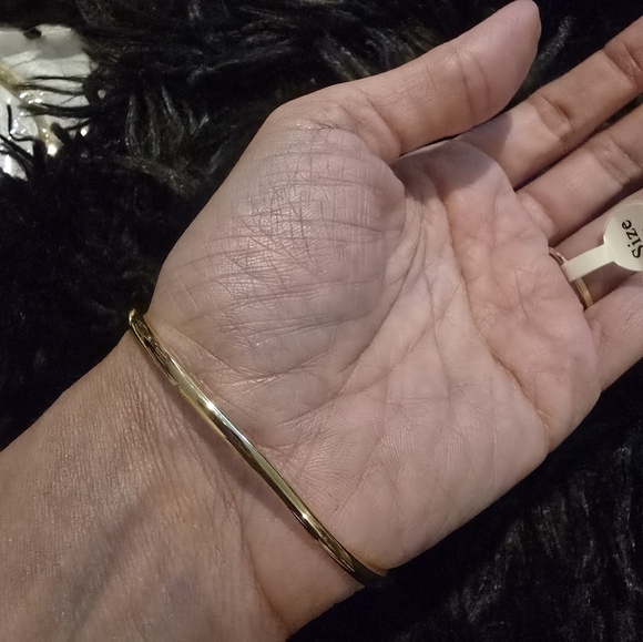 21kgp Dubai Set - Elegant Gold and Silver Bracelet and Ring Set - Picture 5 of 14